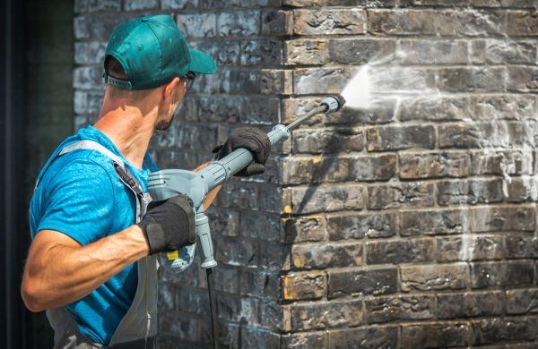 Commercial Building Washing in Panama City Beach